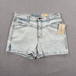 Universal Thread Light Blue High-Rise Denim Shorts
